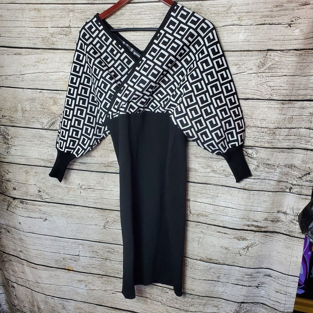 Fashion Printed V-neck Long Sleeve Mid-waist Dress Missing Size